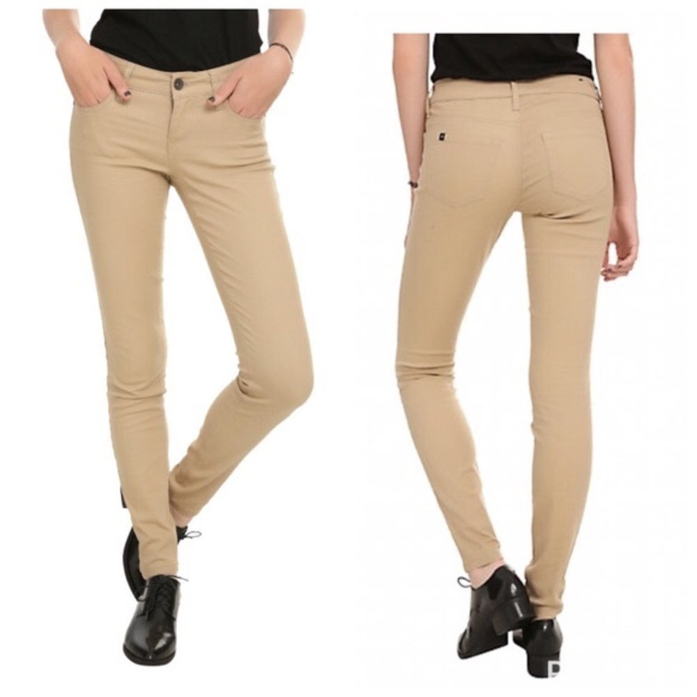 Skinny Khakis NEVER WORN